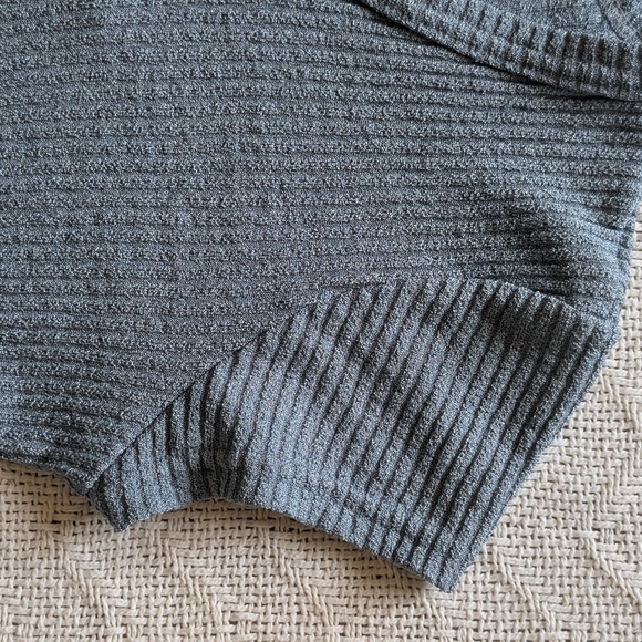 Crop Cardigan - Picture 8 of 13